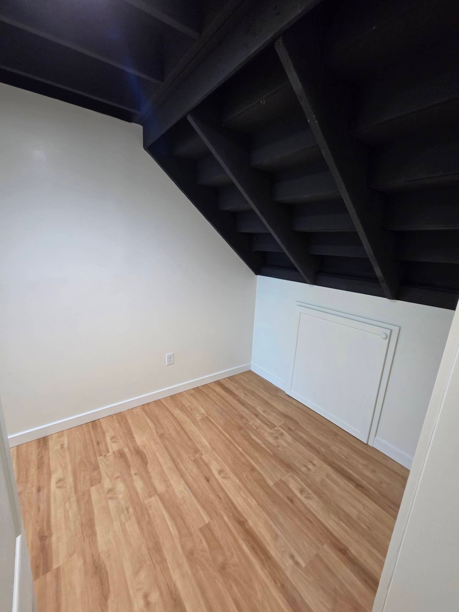 Complete Basement in Blue Springs, Mo.